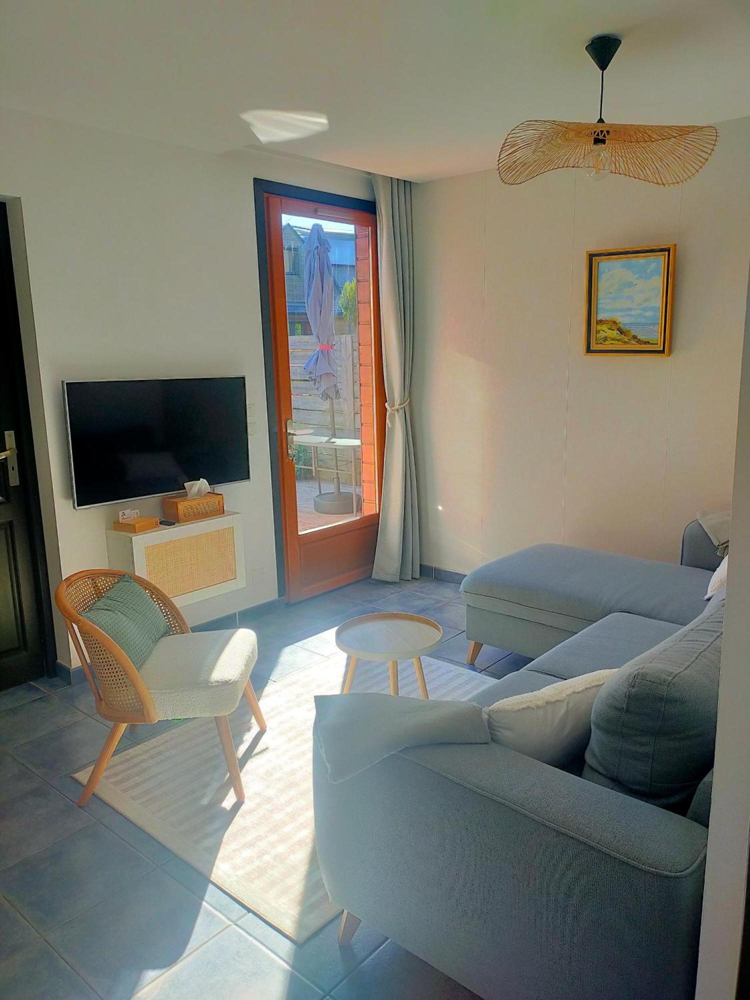 Maison Avec Terrasses A 300M De La Mer Juno Beach Bernieres-sur-Mer Экстерьер фото